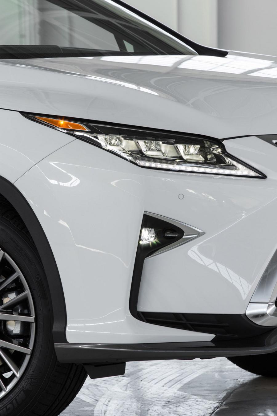  Lexus RX350 F-Sport 2015 года  (фото 9 из 25)
